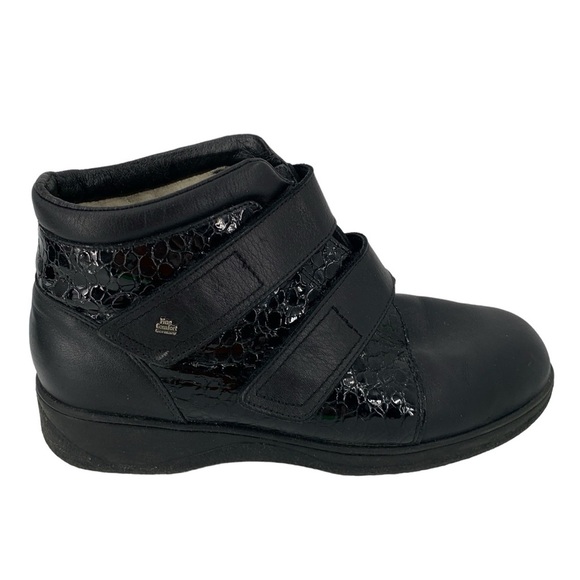 Finn Comfort Boots Womens 7 Black Snow Winter Leather Hook and Loop Snakeskin - Picture 1 of 9